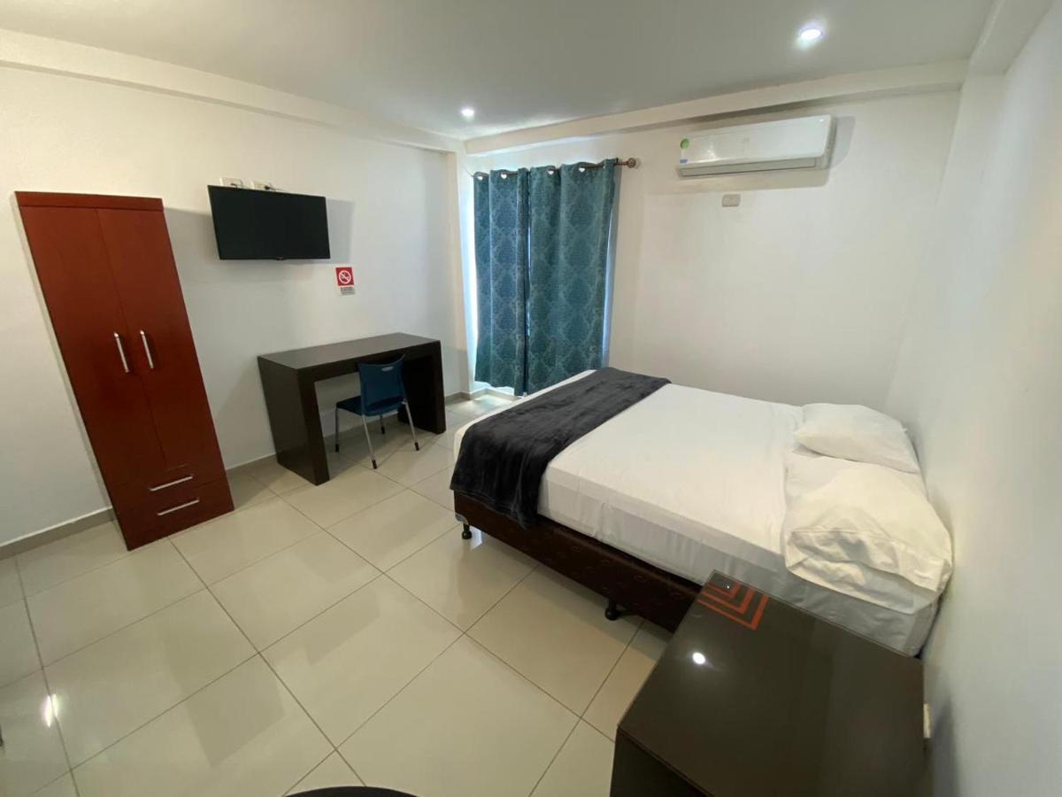 Micro Hotel Rio De Piedras サン・ペドロ・スーラ エクステリア 写真