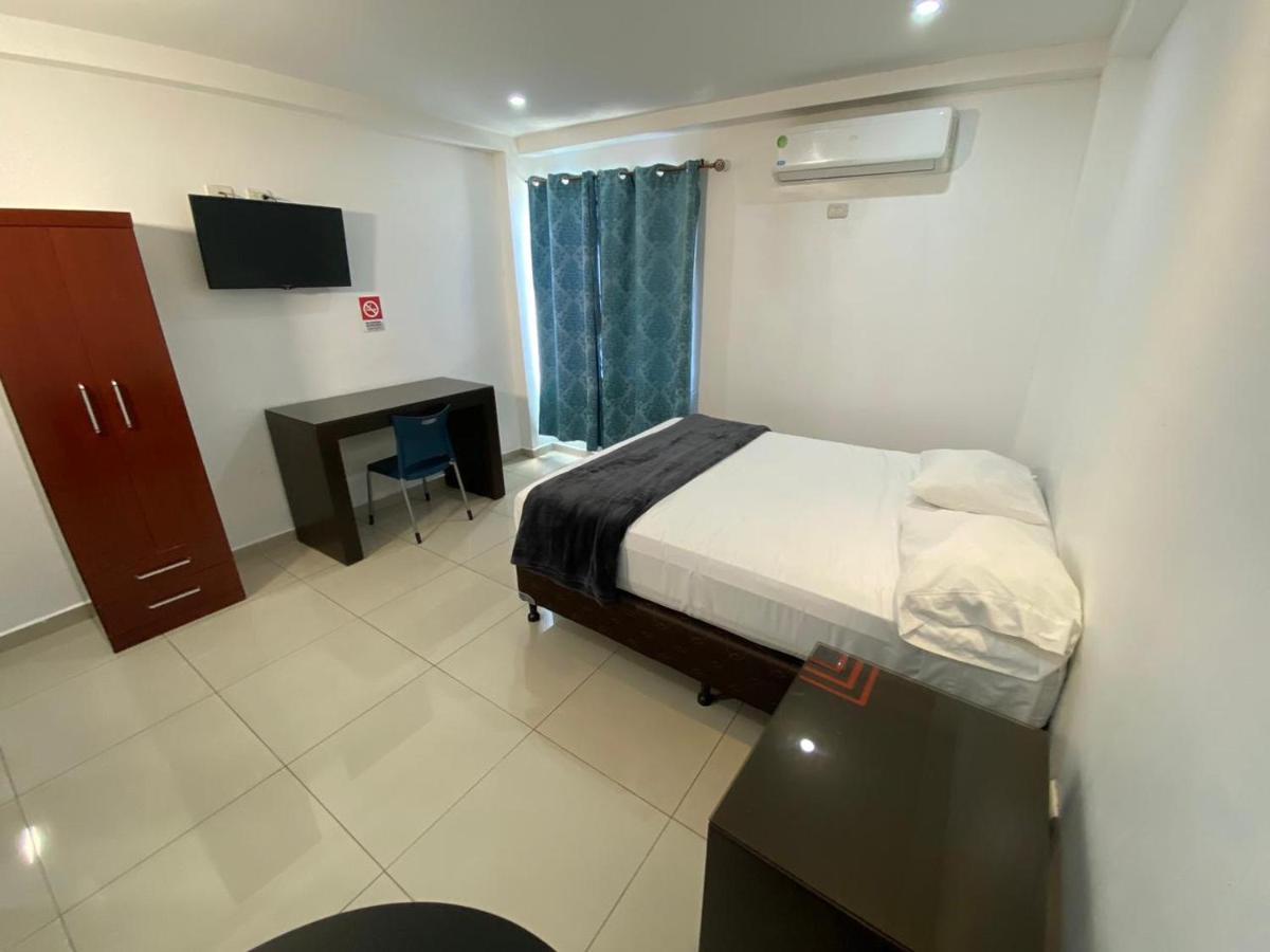 Micro Hotel Rio De Piedras サン・ペドロ・スーラ エクステリア 写真