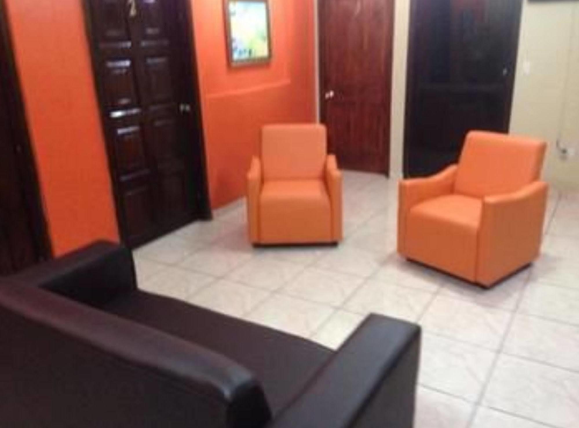 Micro Hotel Rio De Piedras サン・ペドロ・スーラ エクステリア 写真