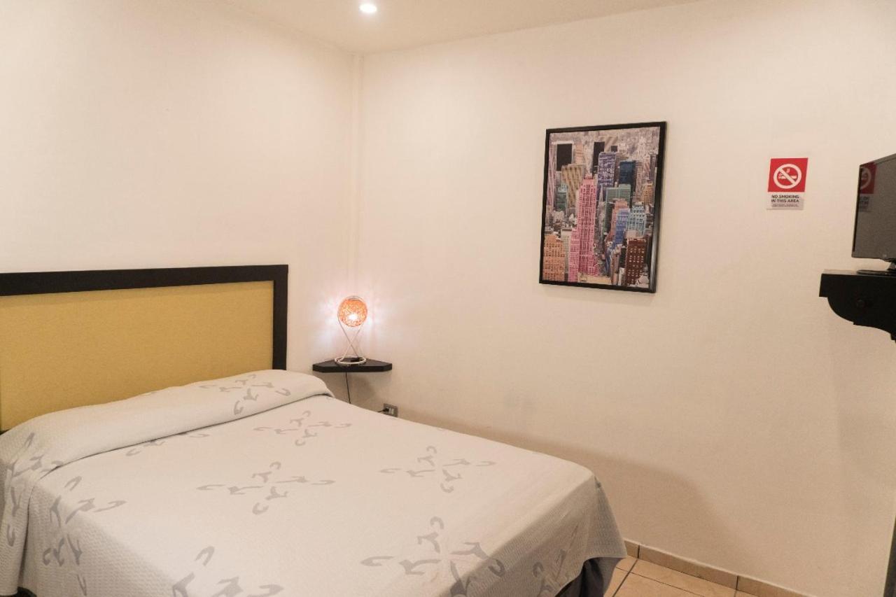 Micro Hotel Rio De Piedras サン・ペドロ・スーラ エクステリア 写真