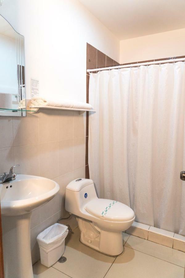 Micro Hotel Rio De Piedras サン・ペドロ・スーラ エクステリア 写真